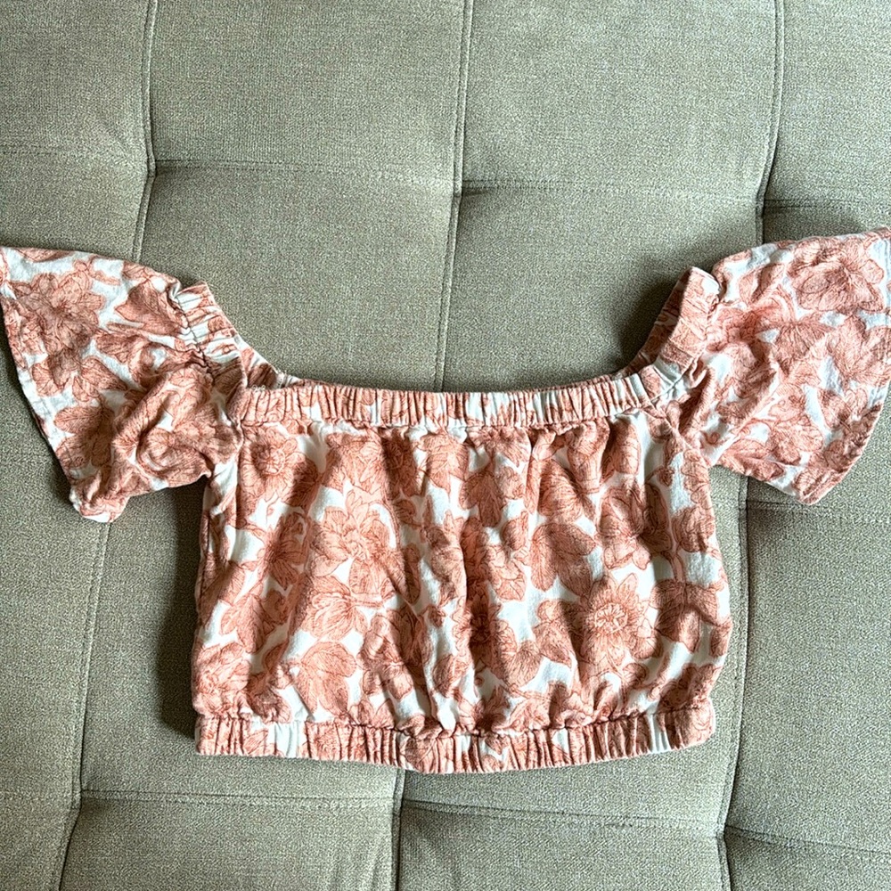 Abercrombie crop top